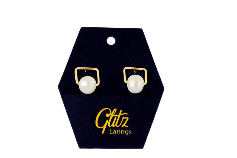 Glitz Earring Pearl Earring