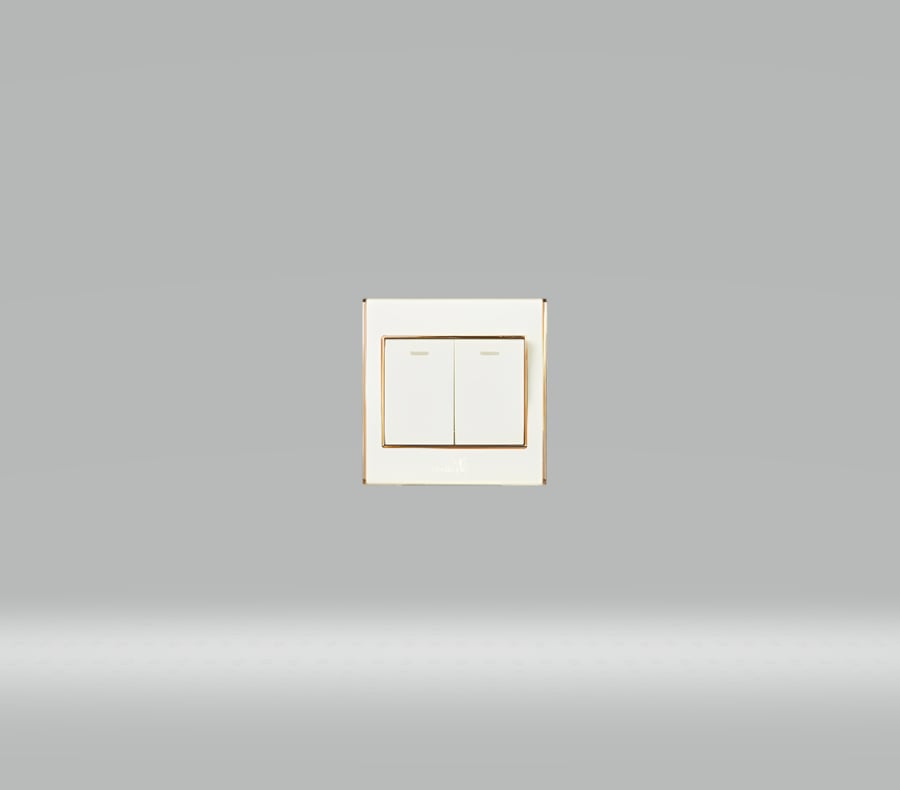 مفتاح ثنائي 7×7 فيسبو لولي+ذهبي (دركسون 3 خط)