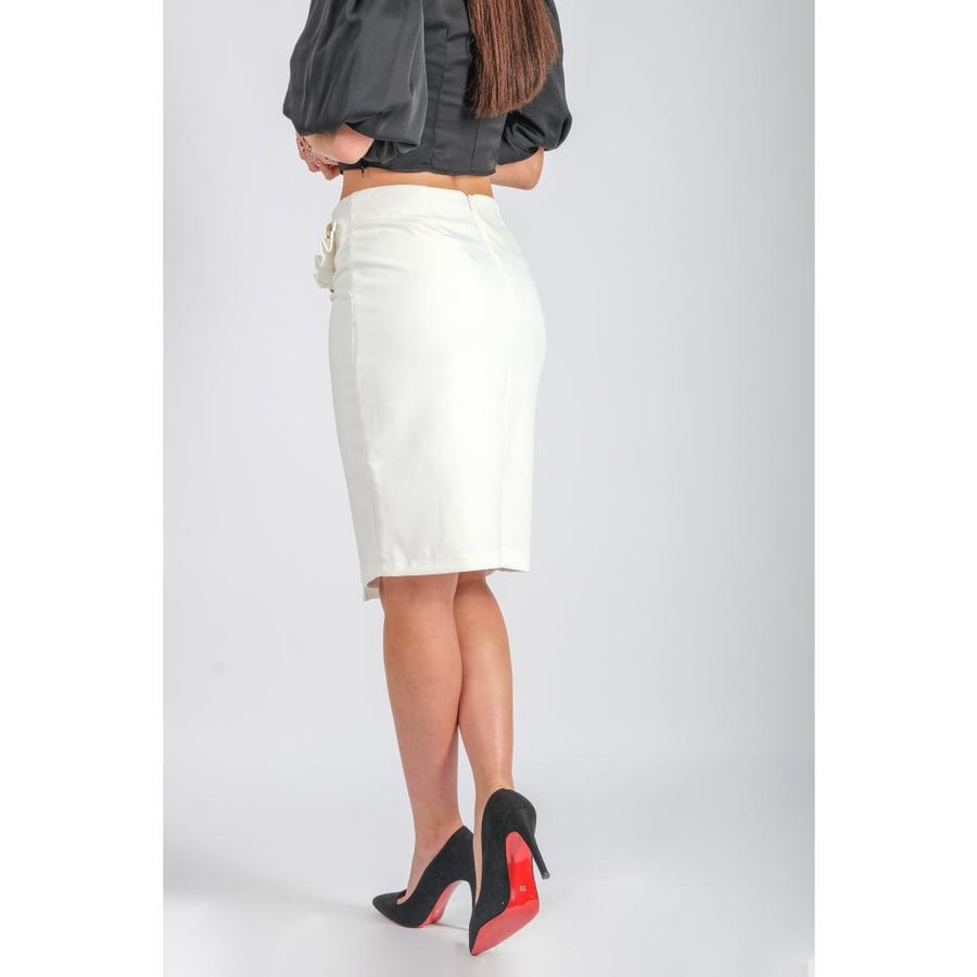 Londonella Women's Classic Short Wrap Skirt with Straped waistband - White - 100201
