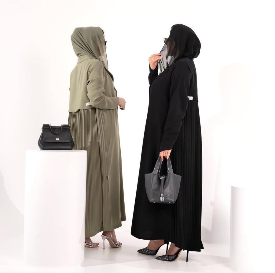 عبايه ليري