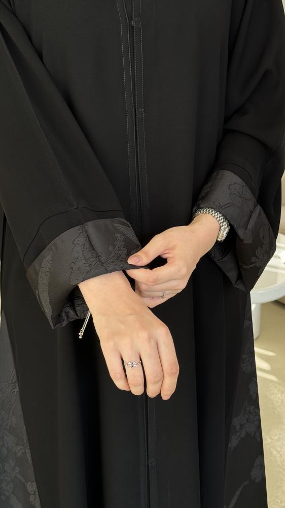 عبايه كلفه