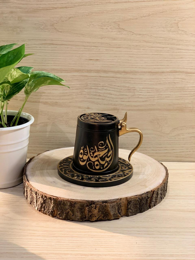 مبخرة لون أسود