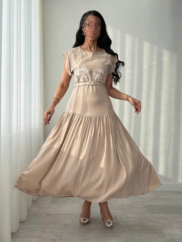 Soft linen dress with embroidery on the chest and a belt