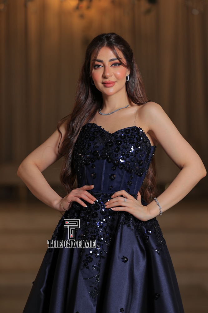 فستان سهره القماش ميكادو  كلفة خرز راقي