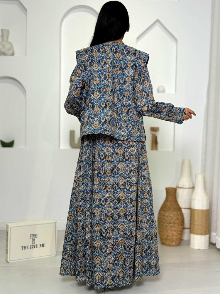 Long two-piece traditional patterned thobe