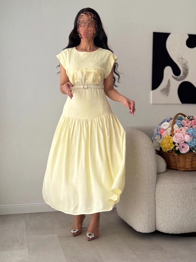 Soft linen dress with embroidery on the chest and a belt