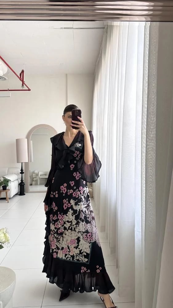 Black Orchid Elegance Dress