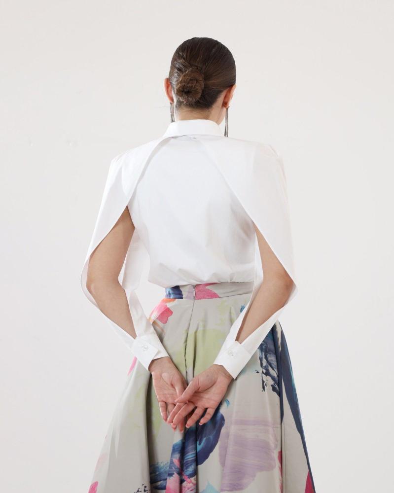 White shirt Sleeves open