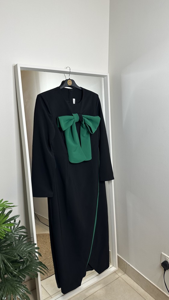Crepe Bow Dresse
