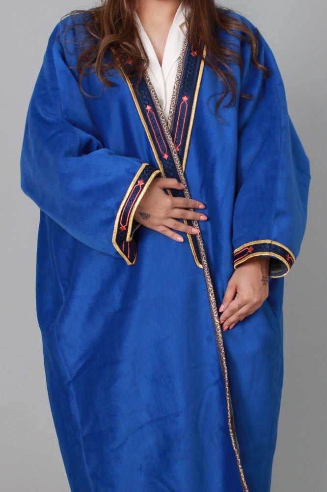 Zari Fur Bisht
