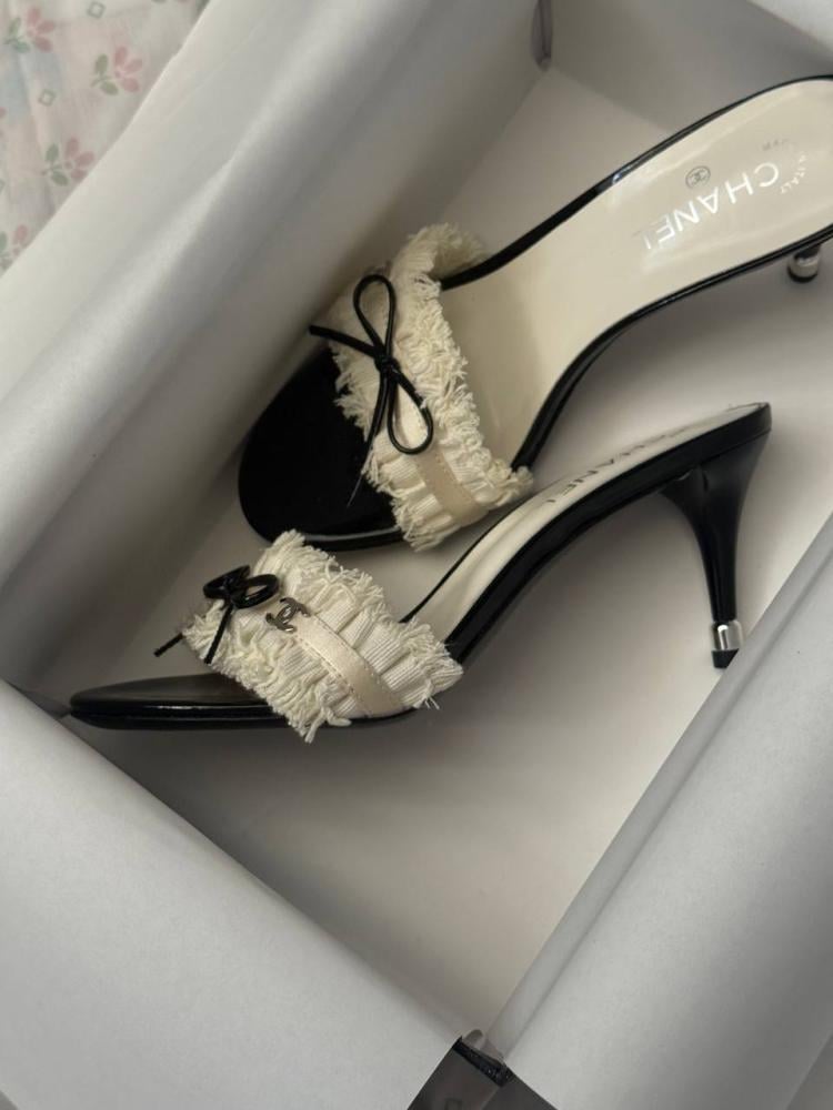 Vintage Chanel Ruffled Bow Sandal Heels
