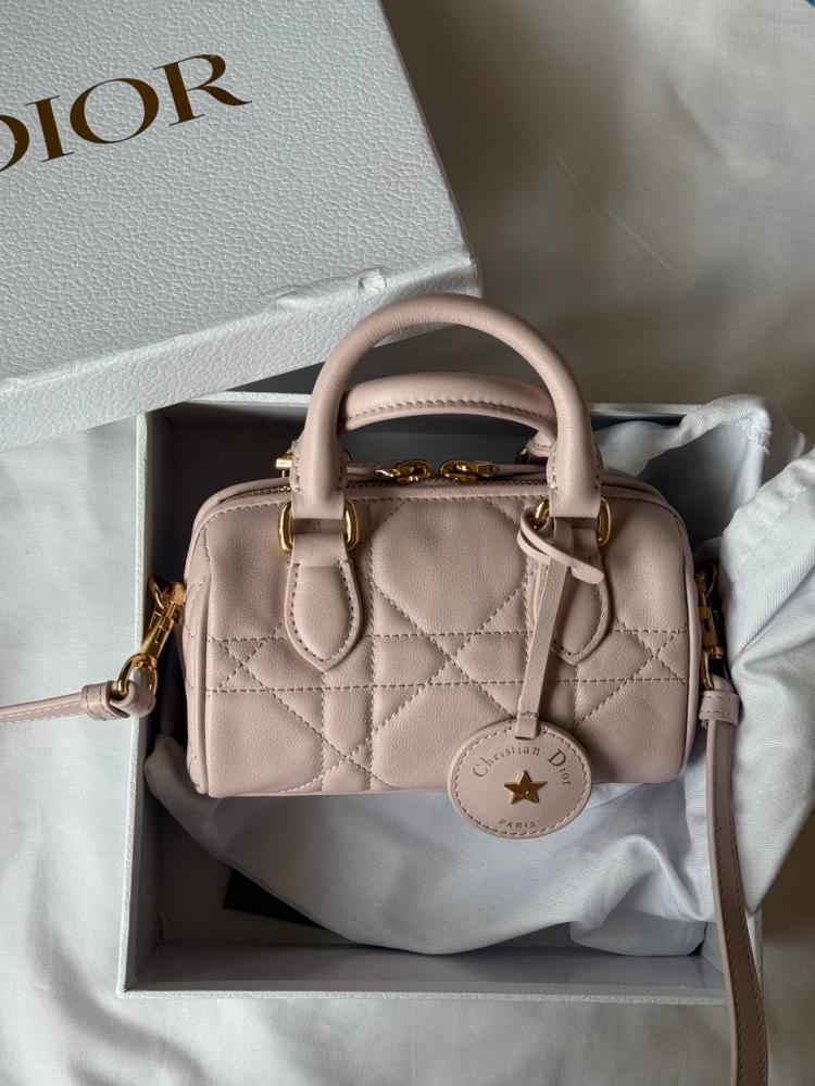 Dior Groove 20 Bag Pale Pink Macrocannage Calfskin