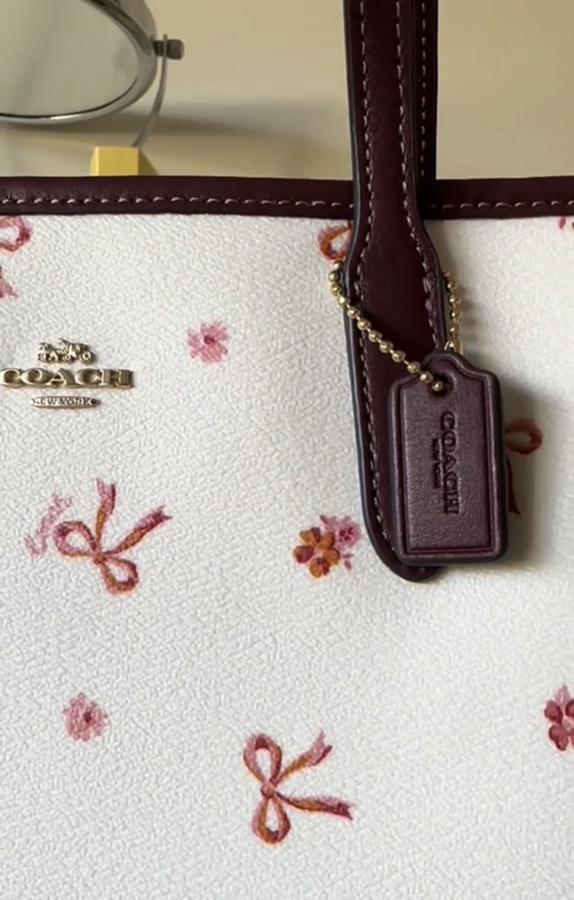 Soft Tabby Shoulder Bag In Micro Signature Jacquard | COACH