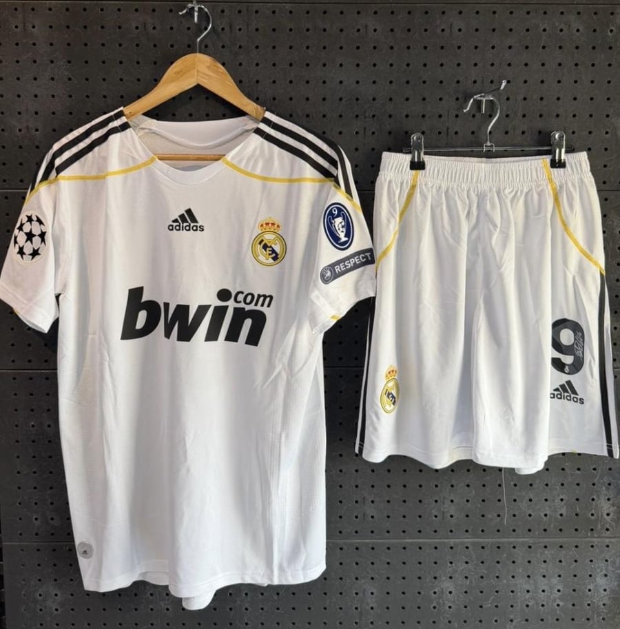 ريال مدريد كلاسك بطباعة رونالدو