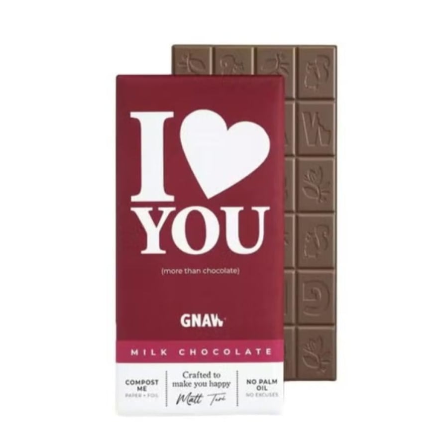 جناو شوكولاتة بالحليب I ️ YOU 80 جم – هدية شوكولاتة فاخرة | Gnaw I Love You Milk Chocolate