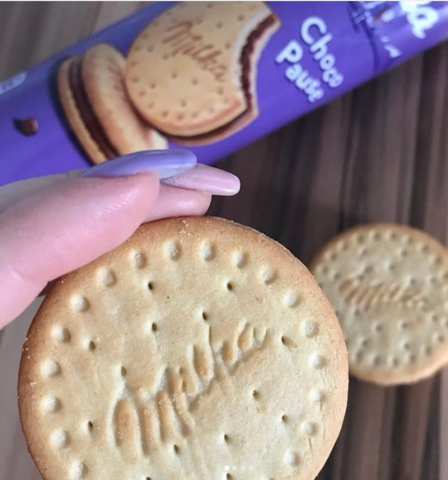 بسكويت ميلكا محشو بكريمة الشوكولاتة 260 جم – Milka ChocoCrème Biscuits