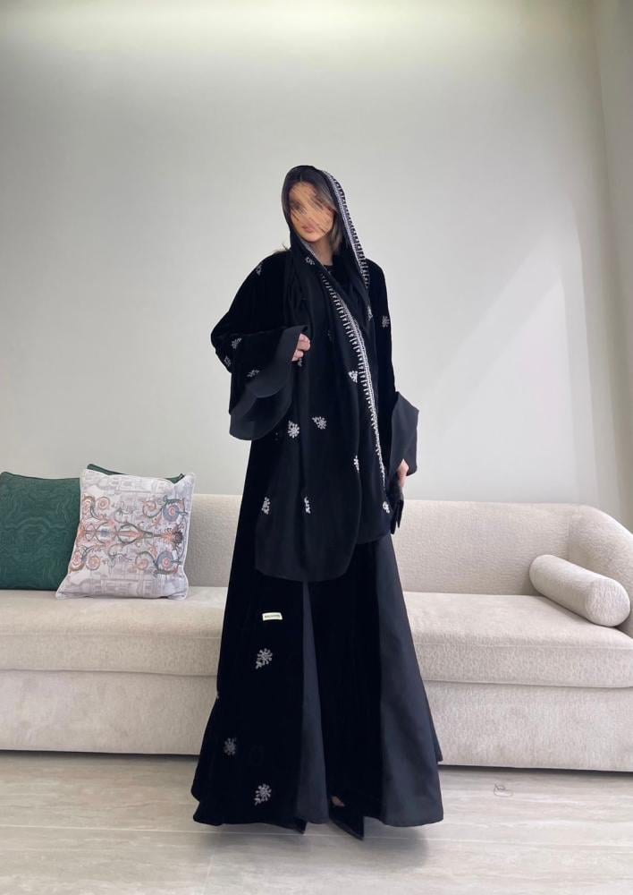 عباية كلوش فاخرة
