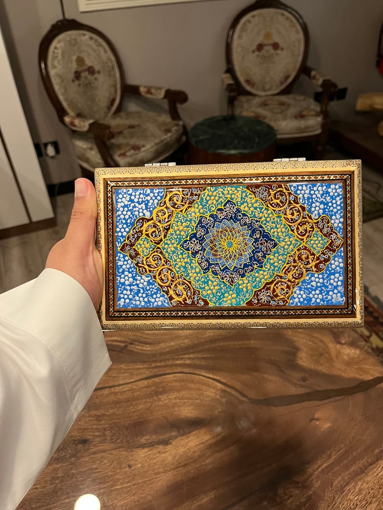صندوق أصفهاني فل ختام ٢٢*١٤