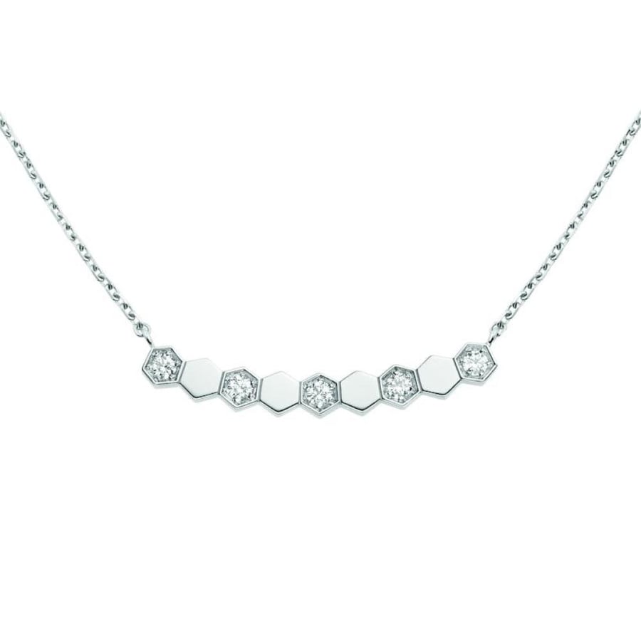 The unique Bee de Chaumet necklace