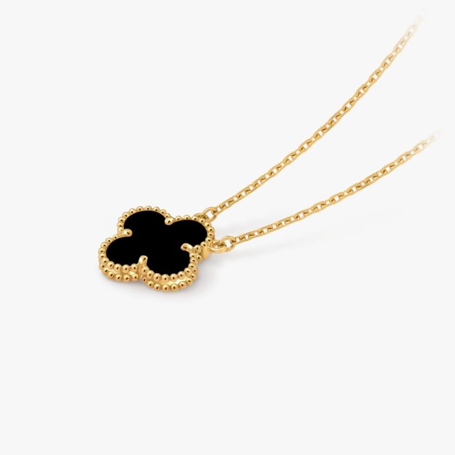 Vintage Alambra necklace, luck icons