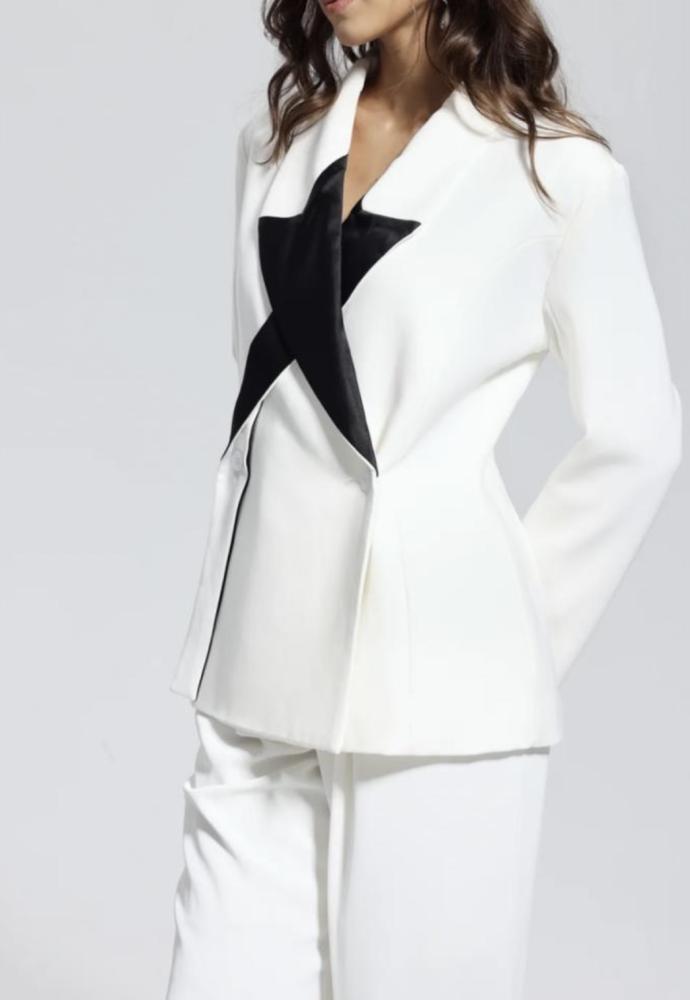 WOMEN JACKET