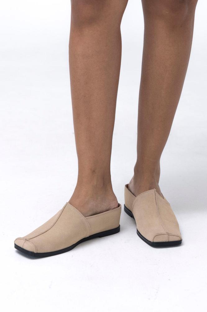 WOMEN HEELS