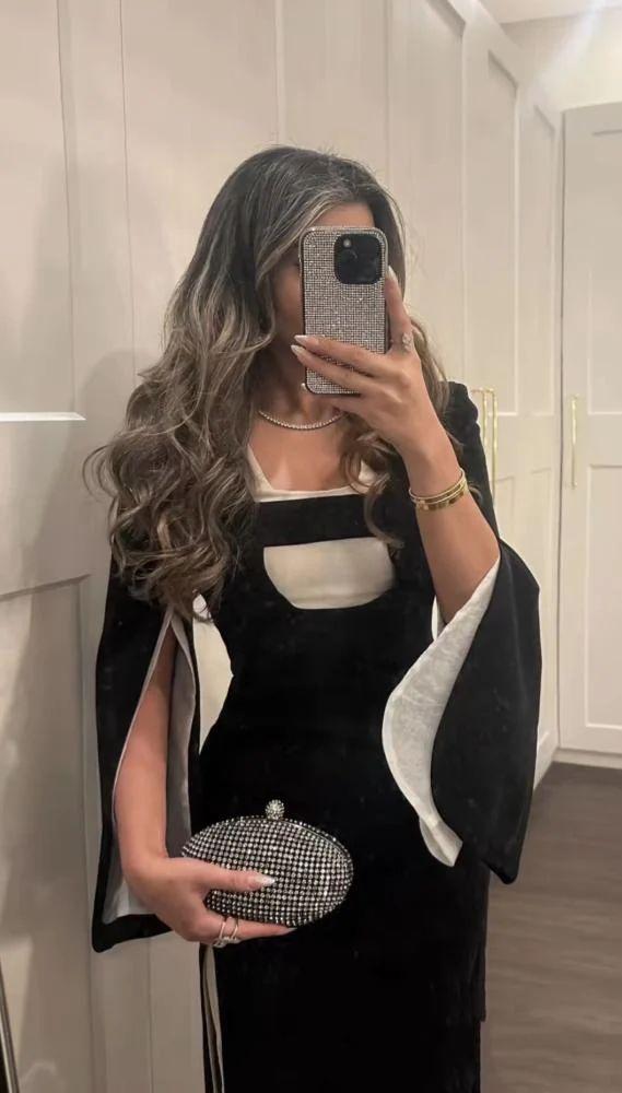 WOMEN DRESS