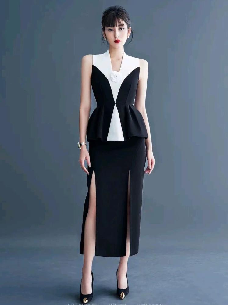 WOMEN DRESS