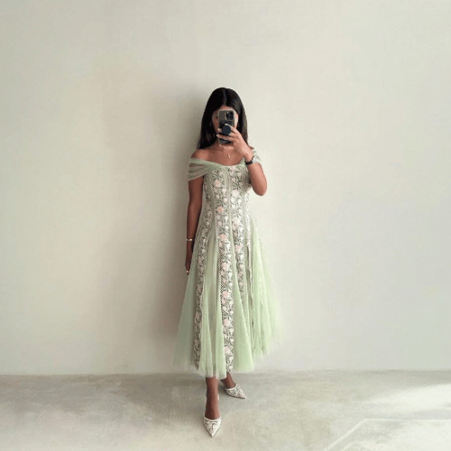 WOMEN DRESS
