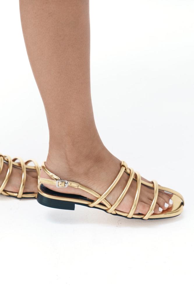 WOMEN FLAT