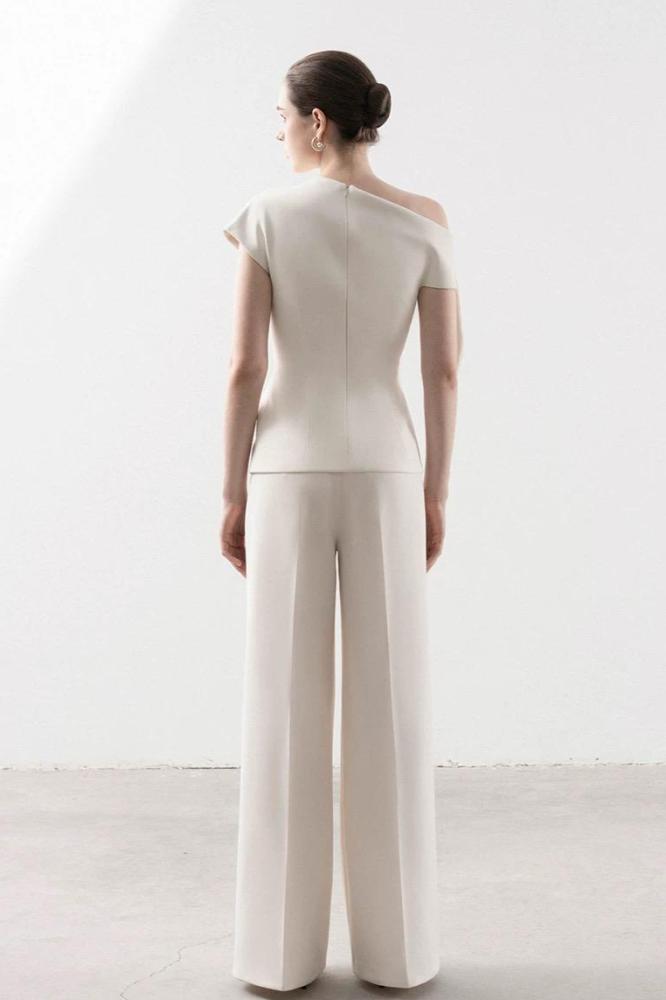 WOMEN TOP