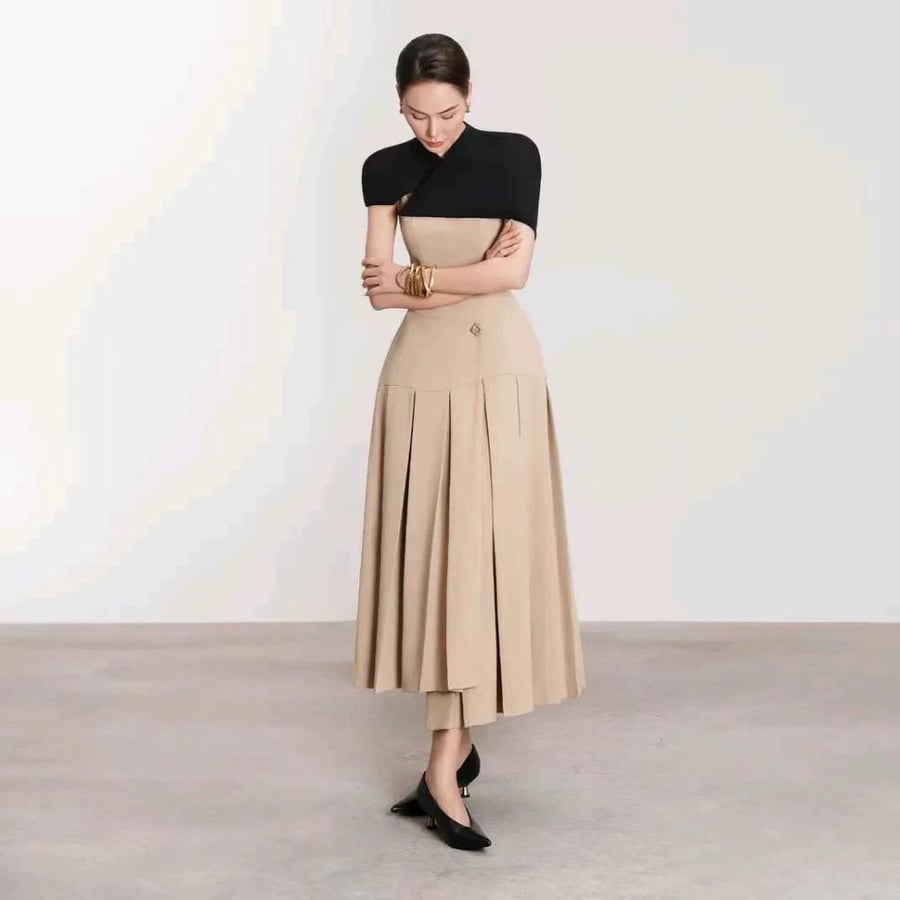 WOMEN DRESS