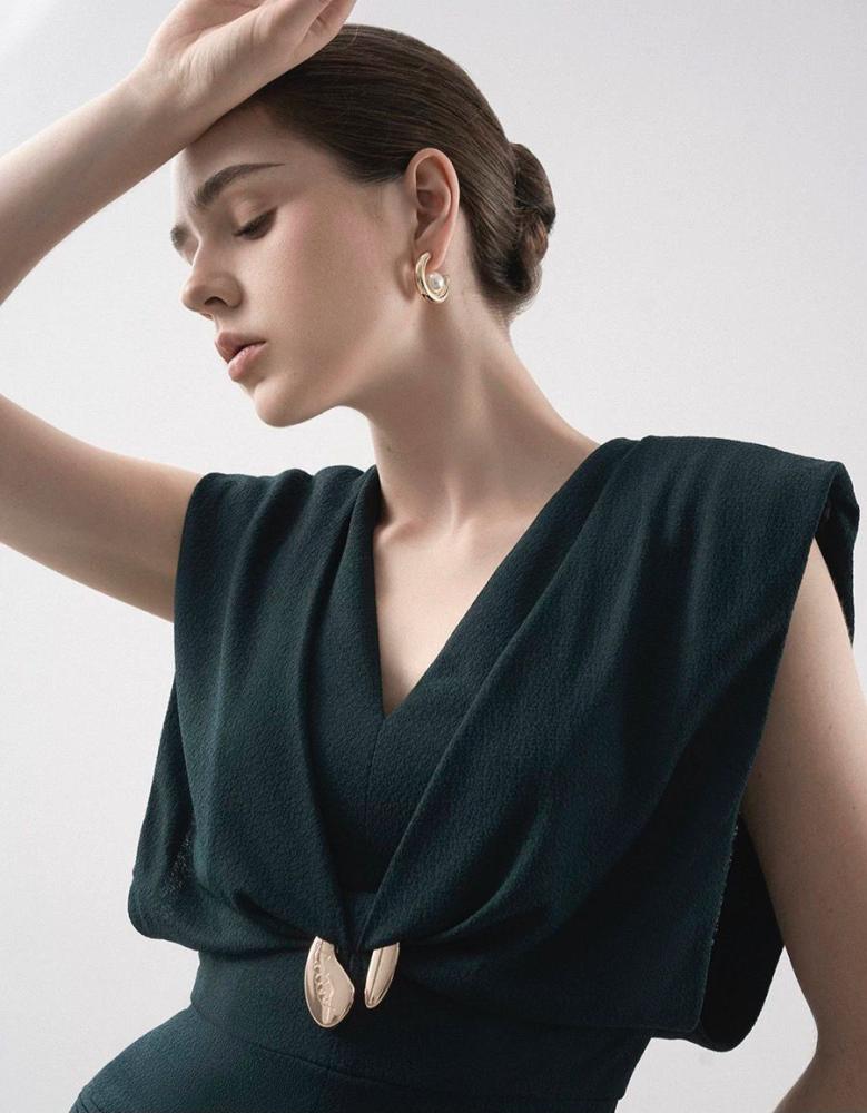 WOMEN TOP
