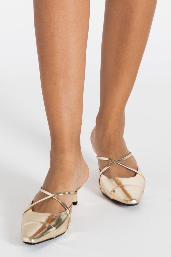 WOMEN HEELS
