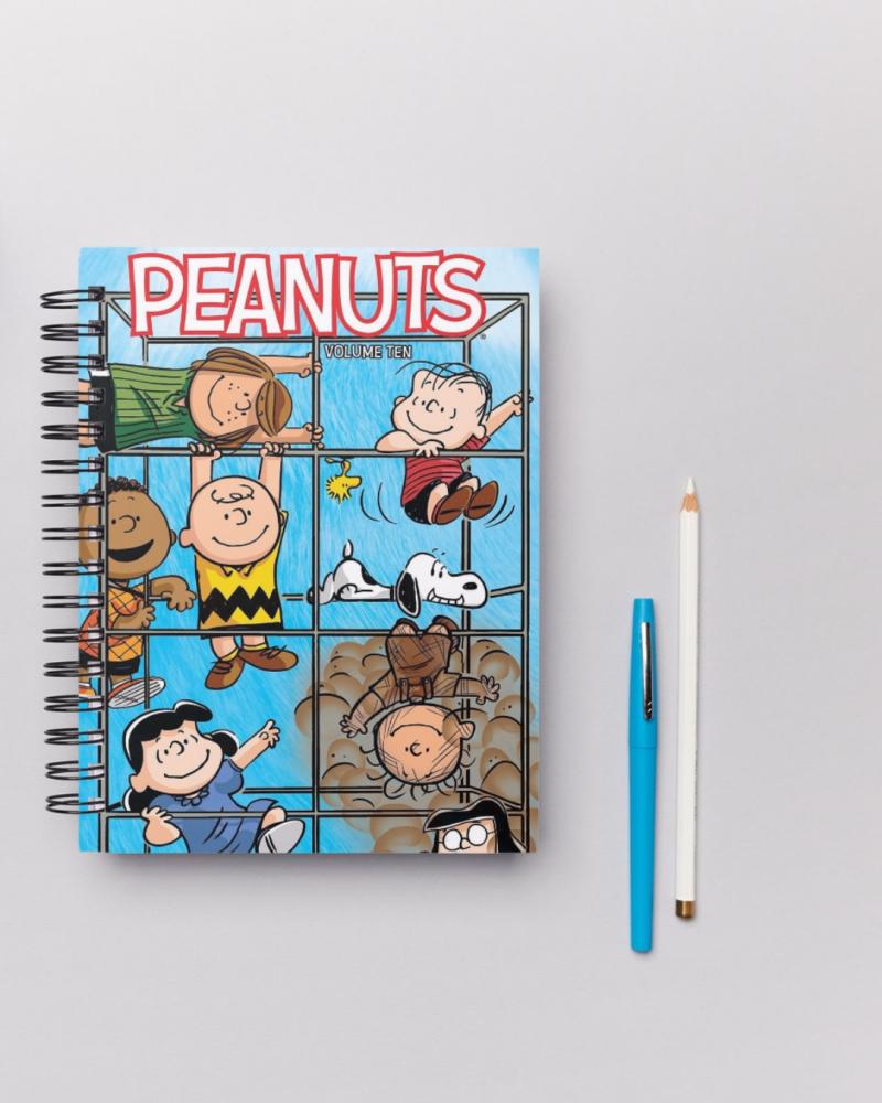 دفتر سنوبي وأصدقائه مخصص بالاسم | Personalized Snoopy & Friends Notebook
