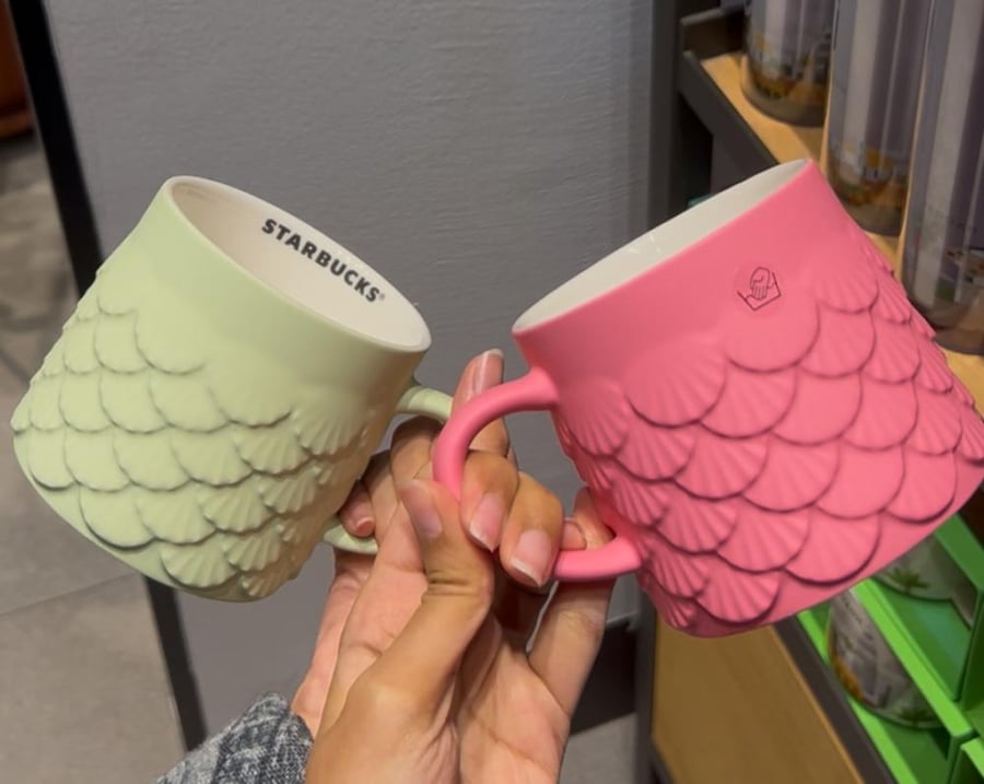 Starbucks pink mermaid