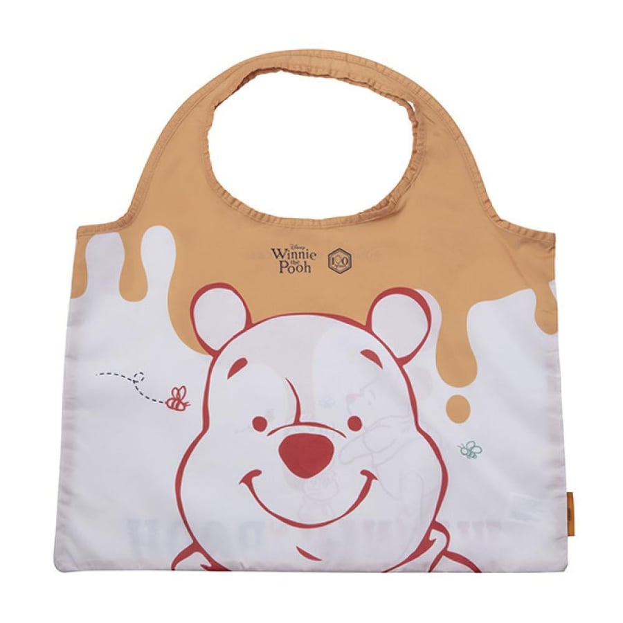 Starbucks x winnie the pooh bag and pouch charm