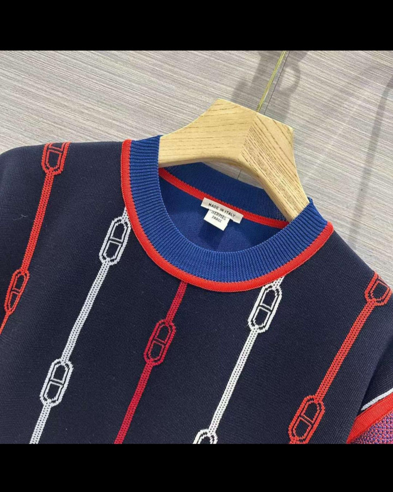 تيشيرت