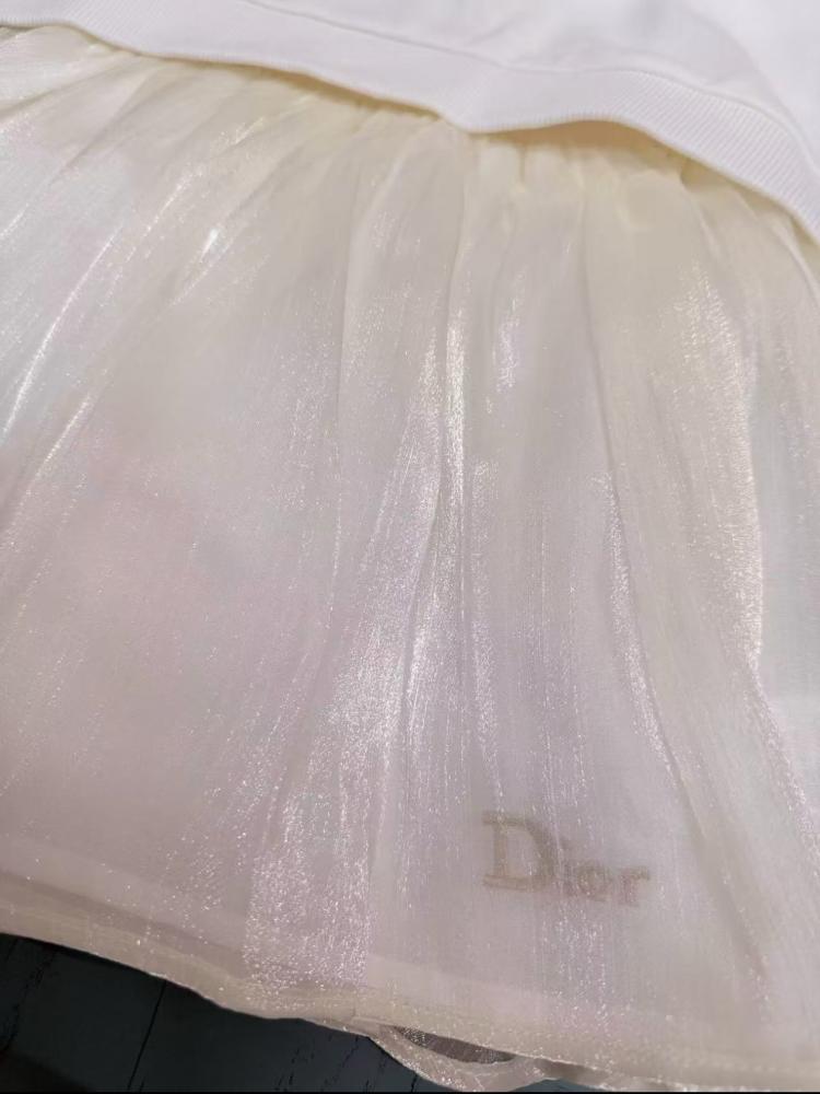 طقم أطفال