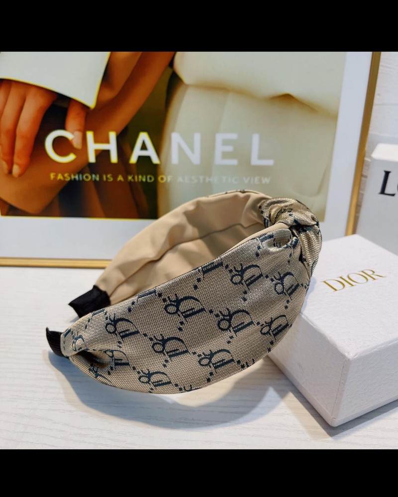 طوق شعر