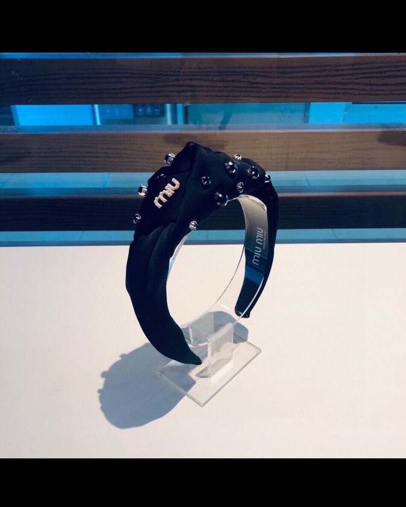 طوق شعر