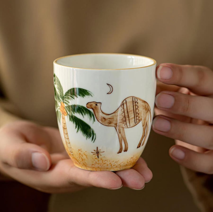 كوب قهوة سيراميك بتصميم نخلة وجمال سعة 230 مل نخلتين ابيض