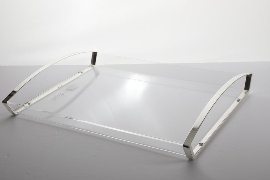 صينية تقديم أكريليك من سوليتير, لون فضي وشفاف, حجم كبير الابعاد 49x37 سم, الشكل مستطيل