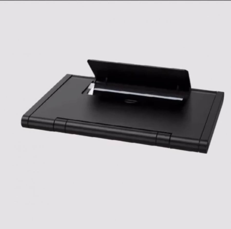 Mobile phone screen magnifier with stand