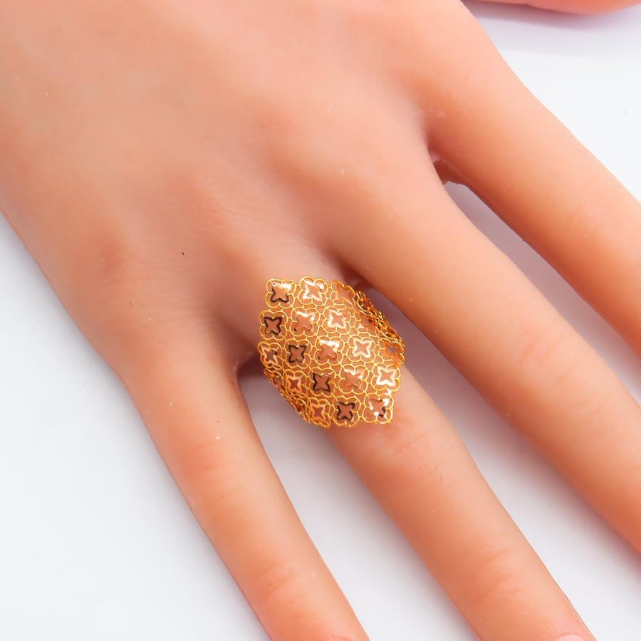 21-karat gold ring