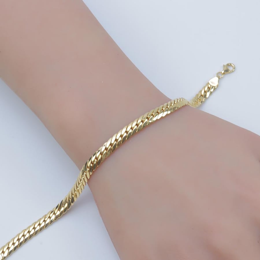 18k gold chain bracelet, weighing 3.37 grams