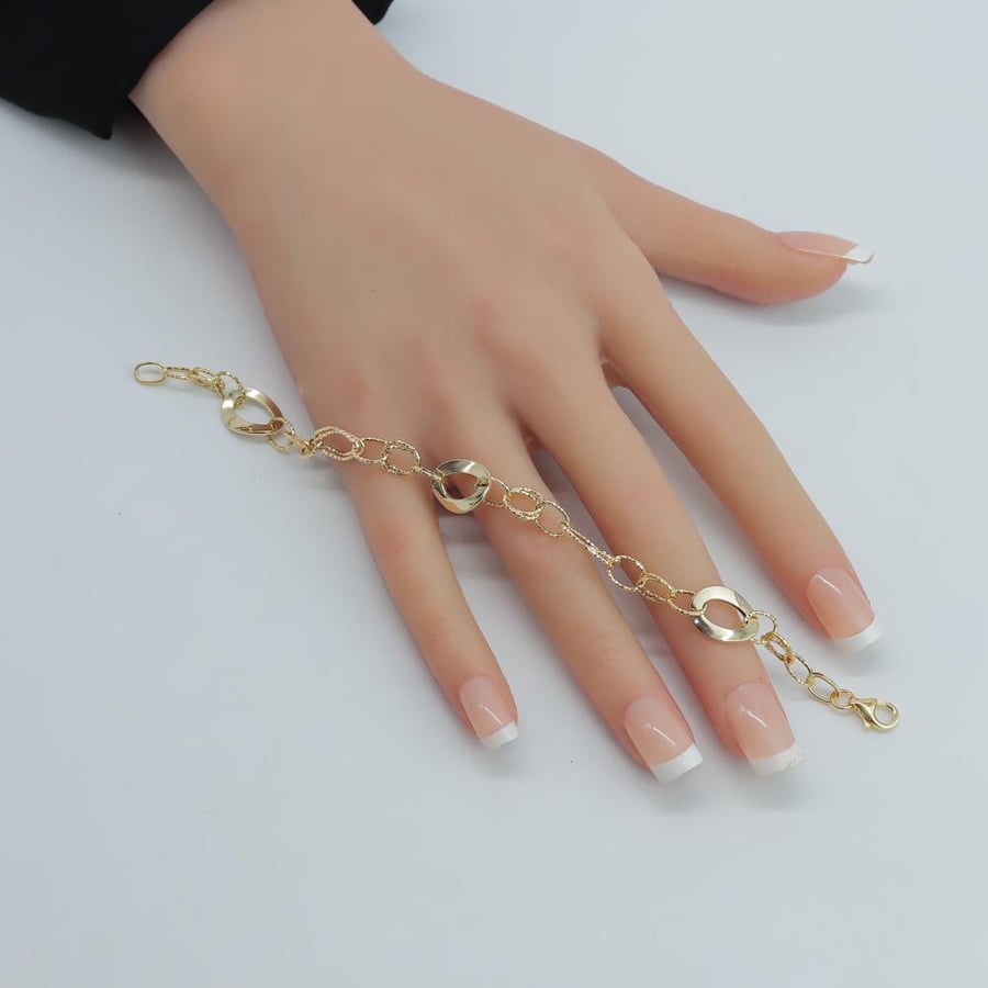 سوارة ذهب عيار 18 وزن 2.91 جرام
