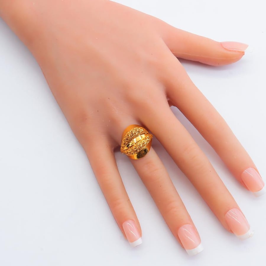 21-karat gold ring