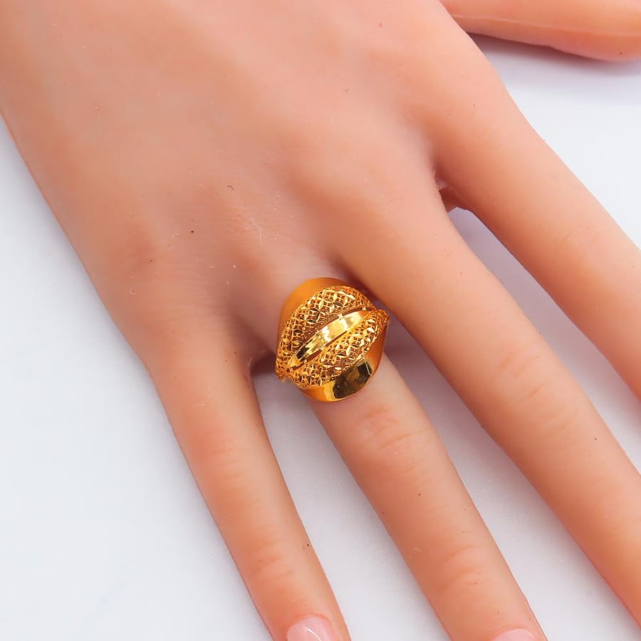 21-karat gold ring