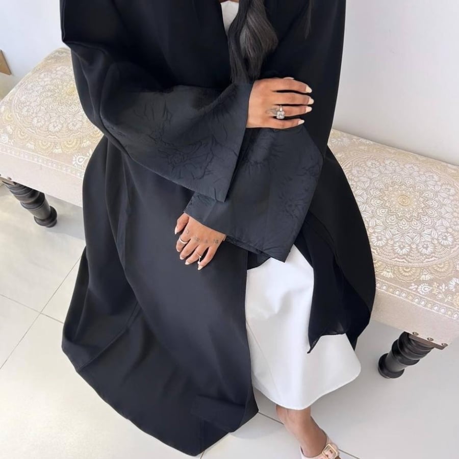 Abaya24